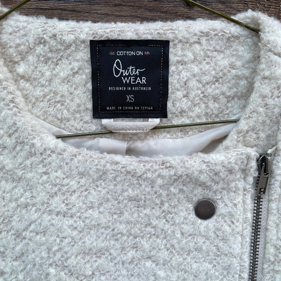 Cotton On cream coat - Picture 4 of 4